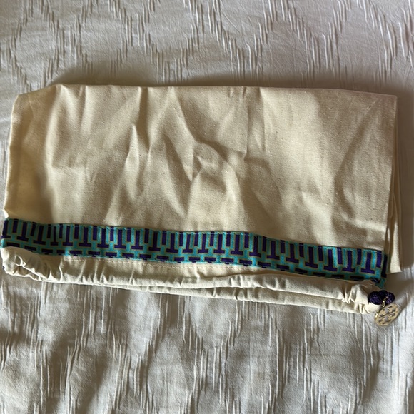 Tory Burch Shoe Box with Dust Bag Gift Box / Decor - Picture 4 of 5